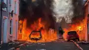 Kuzey İrlanda'da Göçmen Karşıtı Protestolarda Şiddet: Belfast'ta İç Savaş Benzeri Görüntüler