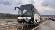 Aydın Kuyucak'ta Otomobil ile Yolcu Otobüsü Çarpıştı: 9 Yaralı