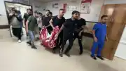 Bureyc Mülteci Kampı'ndaki İsrail Saldırısında El Cezire Kameramanı Dahil 6 Kişi Öldürüldü