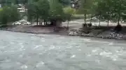 Fırtına Deresi'nde Kayıp Gencin Cansız Bedenine Ulaşılırken AFAD Botu Devrildi: 1 Personel Hayatını Kaybetti, 3 Personel Kurtarıldı