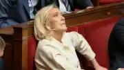 Fransa'da Kritik Karar: Marine Le Pen'in Siyasi Geleceği Salı Günü Belirlenecek