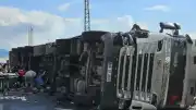 Ağrı'da Zincirleme Trafik Kazası: 1 Ölü, 4 Yaralı