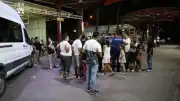 İzmir Konak'ta Evde Çıkan Kavgada Bir Kişi 9 Bıçak Darbesiyle Ağır Yaralandı