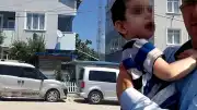 Kocaeli'nde Baba Ölü Bulundu, SMA Hastası Oğlu Yoğun Bakımda