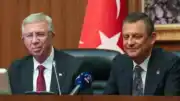 Ankara Büyükşehir Belediye Başkanı Mansur Yavaş'tan Özgür Özel'e Tebrik Telefonu