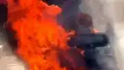 Antalya Serik'te Seyir Halindeki Otomobil Yangın Çıkardı