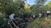 Bingöl Yayladere'de Kamyonetin Uçuruma Yuvarlanması Sonucu 3 Kişi Yaşamını Yitirdi