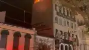 Fatih'te Bir Binanın Çatısındaki Baz İstasyonunda Yangın Çıktı