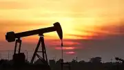 Orta Doğu'daki Gerilim Petrol Fiyatlarını Yükseltti: Brent Petrol 100 Dolara Yaklaştı