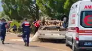 Aydın'da Kamyonet Devrildi: 3 Kişi Hayatını Kaybetti