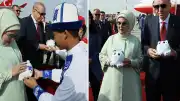 Cumhurbaşkanı Erdoğan ve eşine Kırgızistan'da kar leoparı figürlü oyuncak hediye edildi