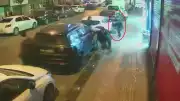 Esenler'de Silahlı Çatışma: İki Yaralı, Bir İş Yeri Zarar Gördü