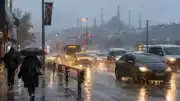İstanbul'da Siklonik Hava Dalgaları: Kuvvetli Rüzgar ve Sağanak Yağış Bekleniyor