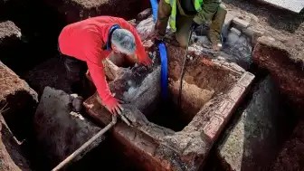 Tarihi Kale Kazılarında Gizli Nükleer Sığınak Keşfedildi