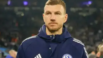 Edin Dzeko, 40 yaşında kariyerinde yeni bir sayfa açıyor: 15 yıl sonra Bundesliga'ya dönüş sinyali