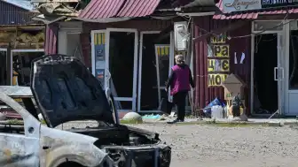 Ukrayna'da Çatışmalar: 70 Rus Füze Saldırısında 14 Kişi Hayatını Kaybetti