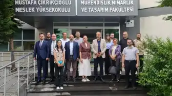 Kayseri Kent Konseyi Dijital Teknolojiler Çalışma Grubu'ndan KAYÜ Mühendislik Fakültesine Ziyaret