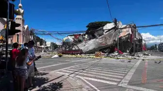 Filipinler'de 7.8 Büyüklüğünde Deprem: Can Kaybı Artıyor, Tsunami Alarmı Verildi