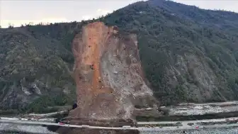 Ordu'da Heyelan: 400 Dönümlük Fındık Bahçesi Yok Oldu, Yollar Kapandı