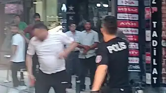 Yalova'da Bıçaklı Saldırı: 2 Kişi Yaralandı, Şüpheli Gözaltına Alındı