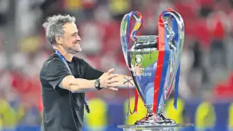 PSG, Luis Enrique Yönetiminde Şampiyonlar Ligi'nde Zirveye Yerleşti
