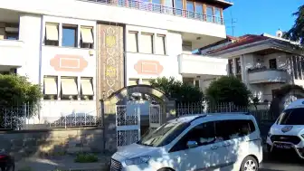 Bakırköy'de Kardeş Kavgası: Bir Kardeş Silahla Yaralandı, Diğeri Gözaltına Alındı