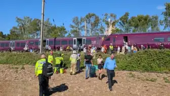 Bedford Tren Kazası Sonrası İlk Bilgiler: Yaralanmalar ve Panik Yaşandı