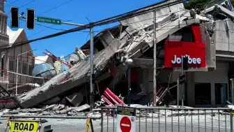 Filipinler'de 7,8 büyüklüğündeki depremde can kaybı 32'ye yükseldi