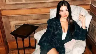 Oyuncu Ecem Öz'ün Kariyeri ve Yaşam Bilgileri