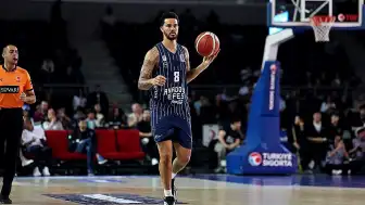 Anadolu Efes, Türk Telekom'u Mağlup Ederek Yarı Finale Yükseldi