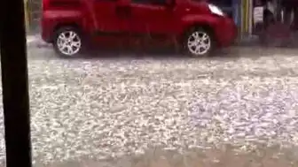 Ankara'da Dolu Yağışı Hayatı Olumsuz Etkiledi