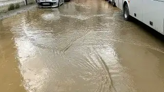 Bilecik'in Bozüyük İlçesinde Sağanak Hayatı Olumsuz Etkiledi