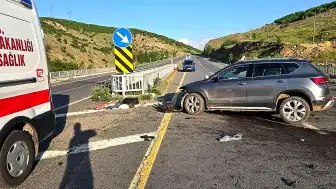 Bingöl'de Köprü Korkuluklarına Çarpan Otomobilde 5 Yaralı