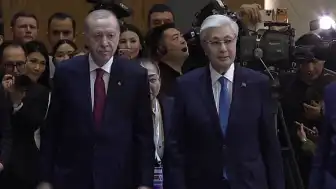 Cumhurbaşkanı Erdoğan, Astana'da Resmi Törenle Karşılandı