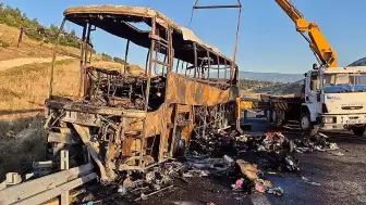 Denizli'de Otobüs Kazası: 8 Kişi Hayatını Kaybetti, 1 Bebek Yaralı
