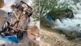 Dereye Düşen Otomobilde Karı-Koca Hayatını Kaybetti, 1 Kişi Yaralandı