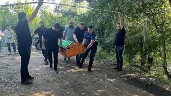 Edirne'de Tunca Nehri'nde 9 Saat Arayla İki Arkadaşın Cansız Bedenleri Bulundu