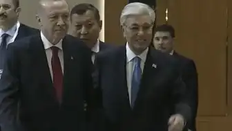Erdoğan, Kazakistan'da Resmi Törenle Karşılandı