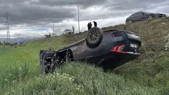 Erzincan'da Trafik Kazası: 4 Yaralı, 2'si Çocuk
