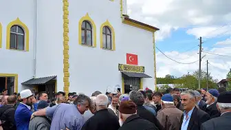 Havza'da Erikbelen Hacı Nazım Efendi Camisi dualarla ibadete açıldı