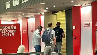 İspanya'da Yolsuzluk Soruşturması Kapsamında Başbakan Sanchez'in Partisinin Genel Merkezine Baskın Düzenlendi