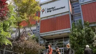 İstanbul Bilgi Üniversitesi'nin Faaliyet İzni Kaldırıldı