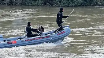 Kelkit Çayı'nda Arama Çalışmaları Sürüyor: 2 Gencin Bulunması İçin Seferberlik