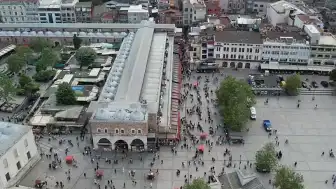 Kurban Bayramı Öncesi Eminönü'nde Bayram Alışverişi Yoğunluğu