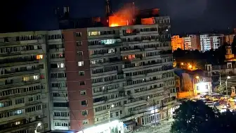 Romanya'da Apartmana Rus İHA'sı Düştü: 2 Yaralı