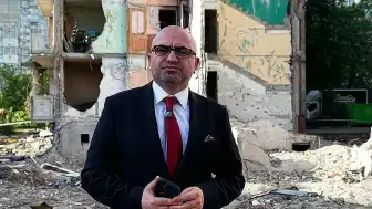 Rusya'nın 6 Gün Önce Vurduğu Binada 24 Kişi Hayatını Kaybetti