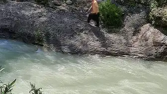 Serinlemek İçin Girdiği Çayda Akıntıya Kapılarak Kayboldu