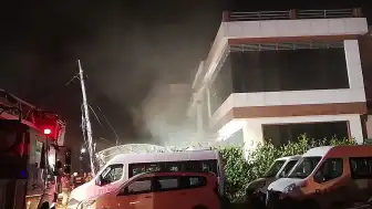 Silivri'deki Fabrika Yangını Söndürüldü