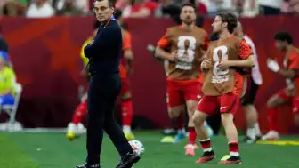 A Milli Futbol Takımı Teknik Direktörü Vincenzo Montella: "Türkiye'deki herkesi mutlu etmek için elimizden gelenin en iyisini yapacağız"