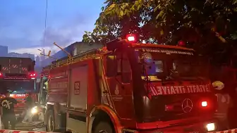 Ataşehir'de Mobilya İmalathanesinde Yangın: Yaralı Yok